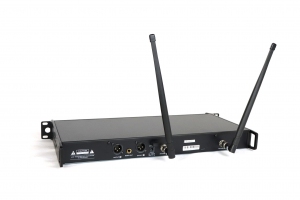 RFIntell QL7R/T1-A 651,800-683,400 МГц 2-канальная радиосистема с 2-мя ручными микрофонами в Арсеньеве